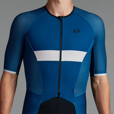 Closeup of the top front of the Aero 3.0 speedsuit for men
