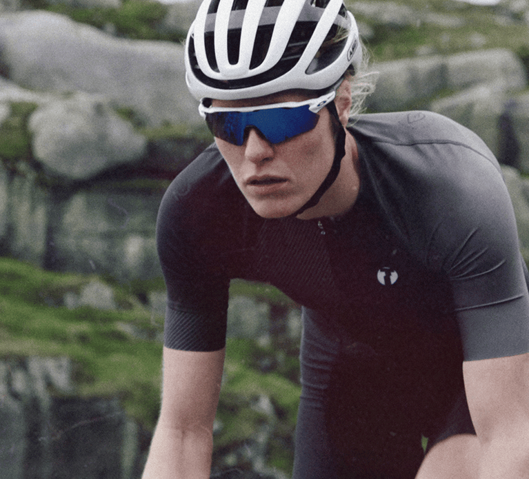 Triathlete cycling in Trimtex Vitric collection