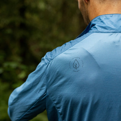 Man wearing clean grit trimtex jacket